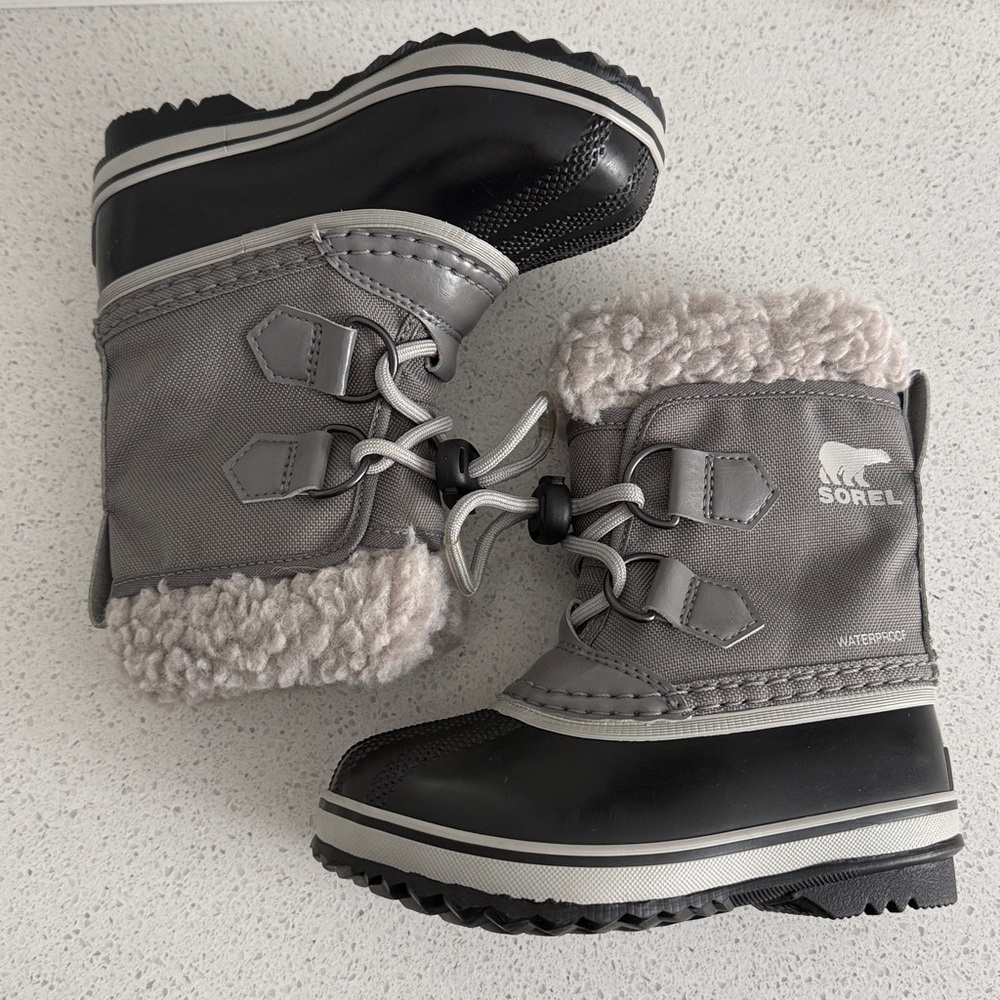 Sorel Children’s Yoot PAC Nylon WP Winter Boots with Plush Fur Collar - Picture 5 of 10